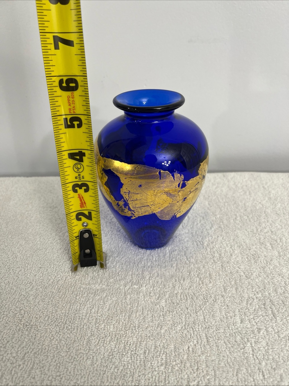 Vitrix Hot Glass Studio Cobalt and Gold Bud Vase NY Art Glass Beautiful Bud Vase - Picture 10 of 14